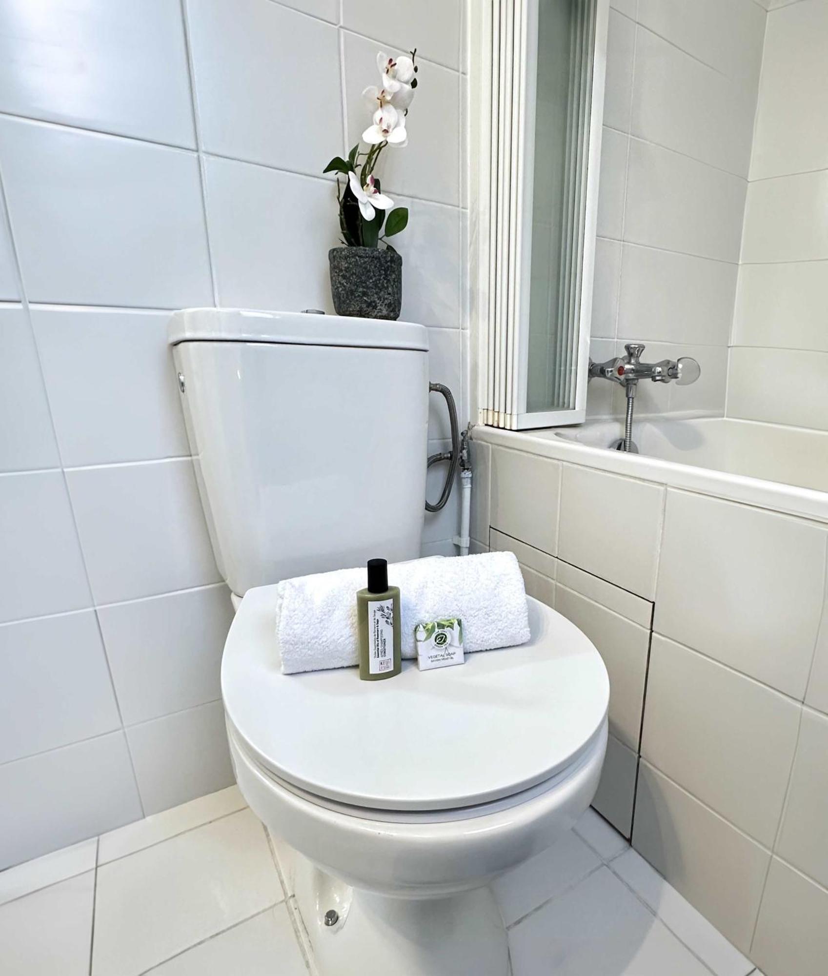 Beautiful Calm Studio In Le Marais Paris Ngoại thất bức ảnh
