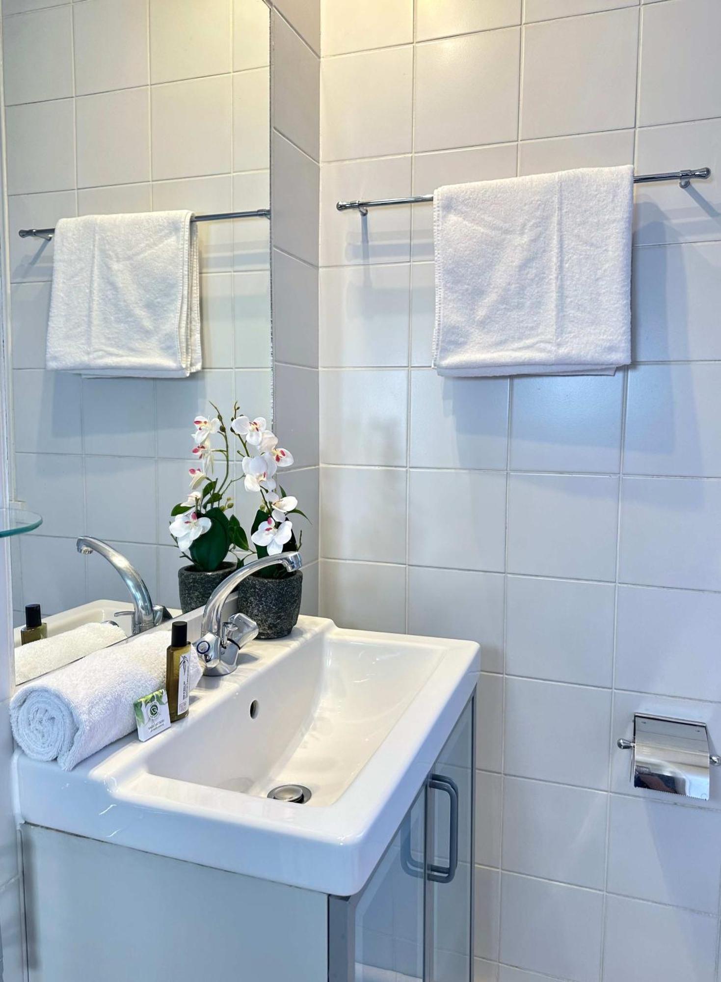Beautiful Calm Studio In Le Marais Paris Ngoại thất bức ảnh